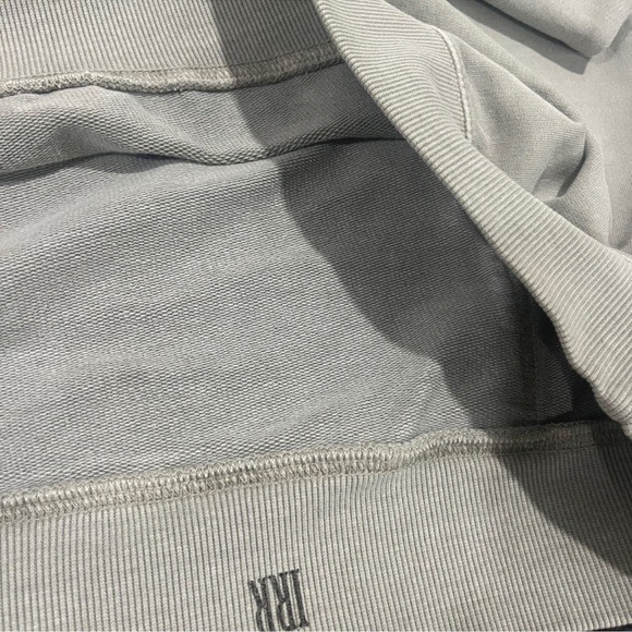 Carhartt Gray Hoodie. NWOT - Picture 5 of 5